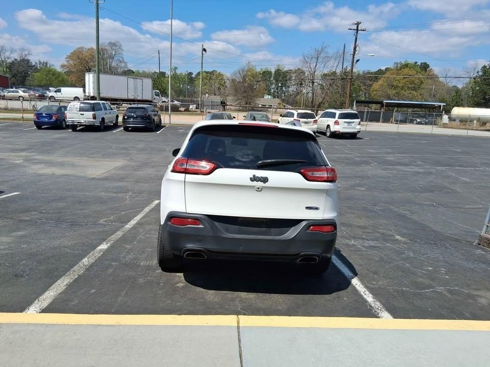 Jeep Cherokee Latitude 2015