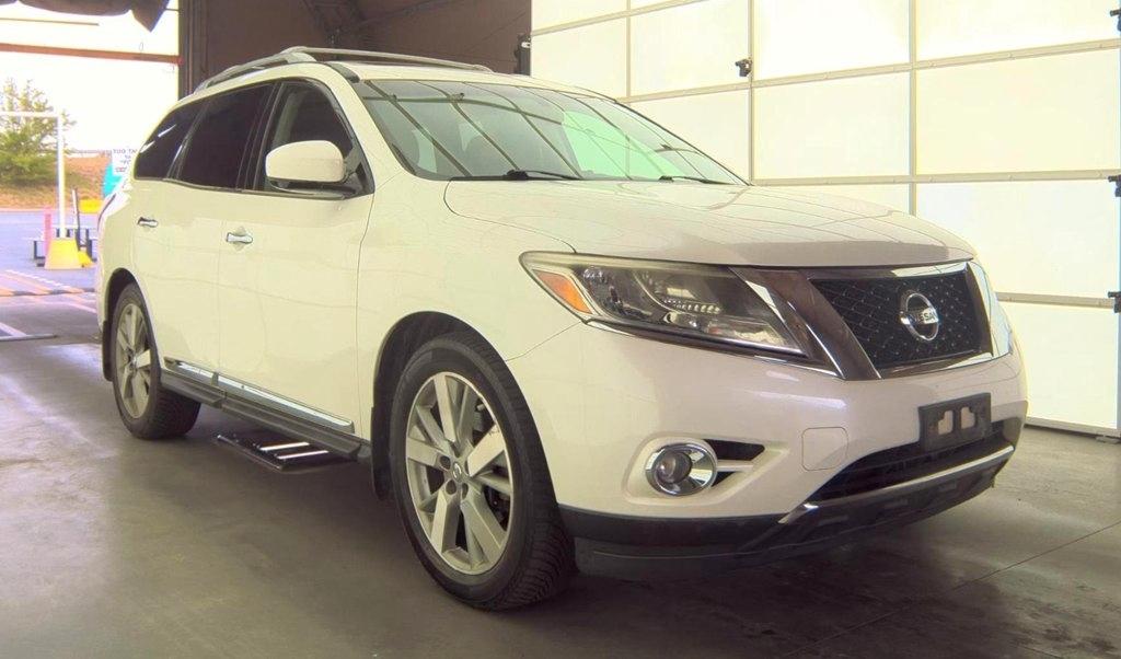 Nissan Pathfinder  2015