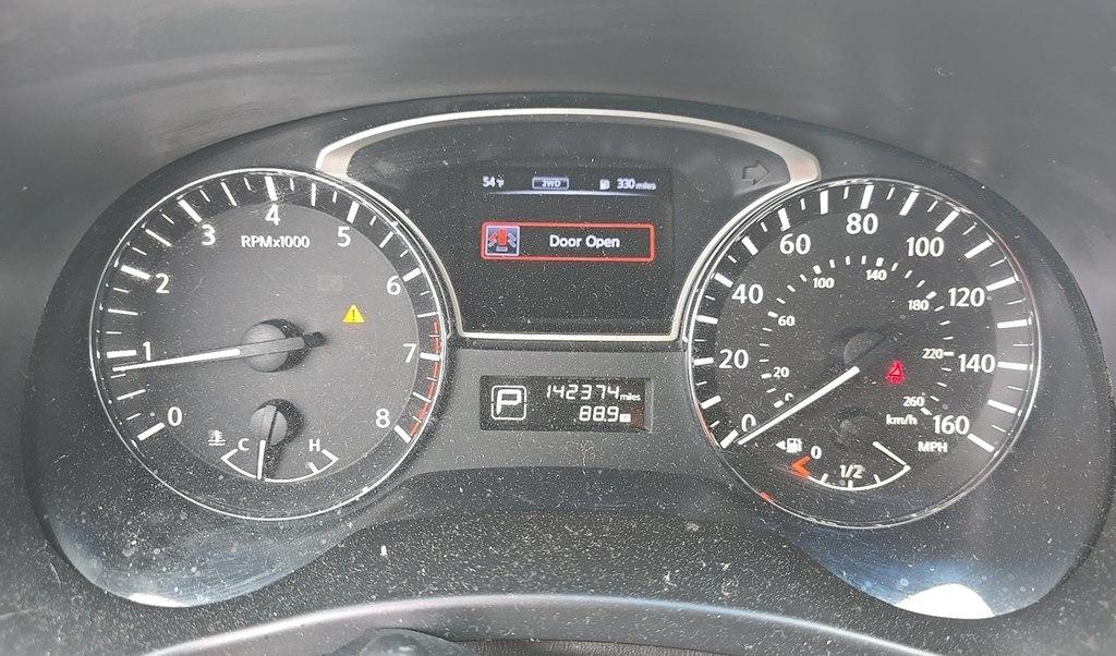 Nissan Pathfinder  2015