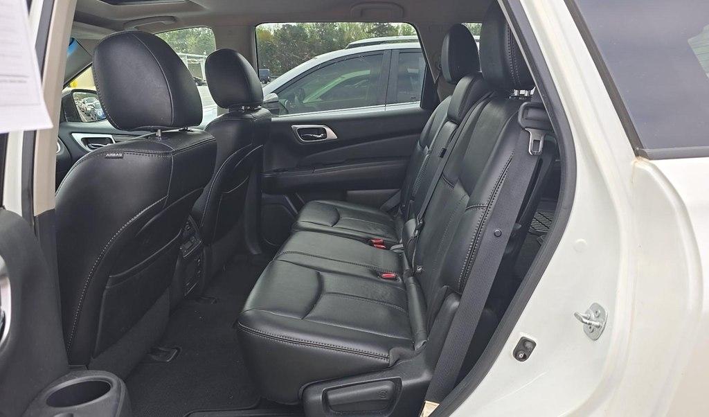 Nissan Pathfinder  2015