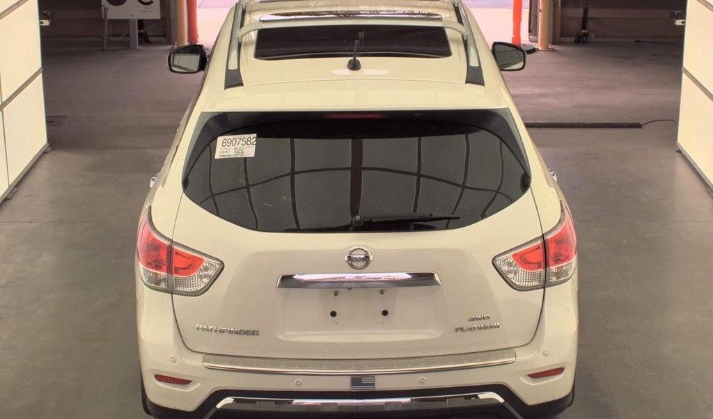 Nissan Pathfinder  2015