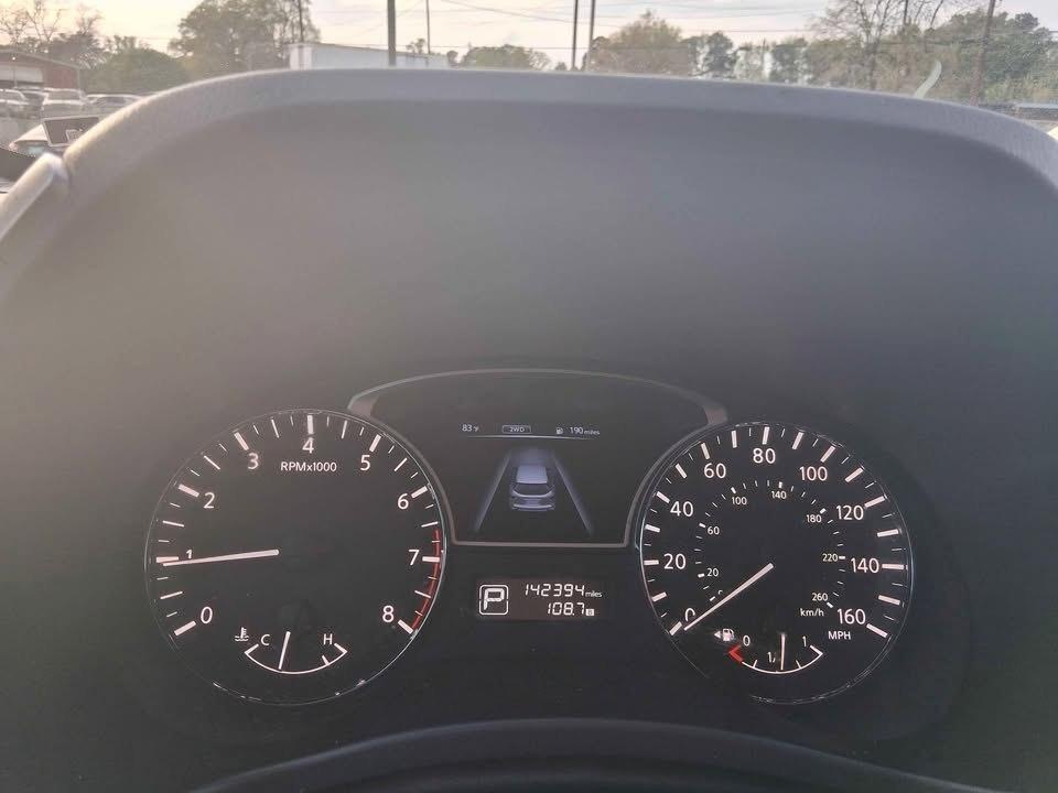 Nissan Pathfinder Platinum 2015