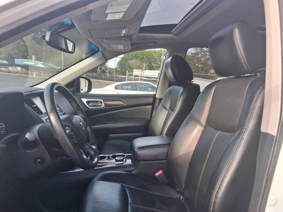 Nissan Pathfinder Platinum 2015