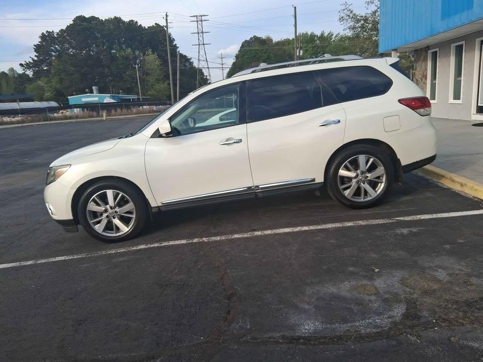 Nissan Pathfinder Platinum 2015