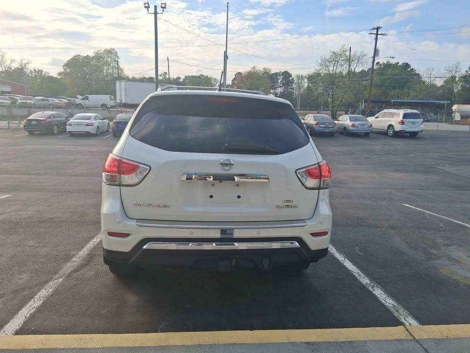 Nissan Pathfinder Platinum 2015