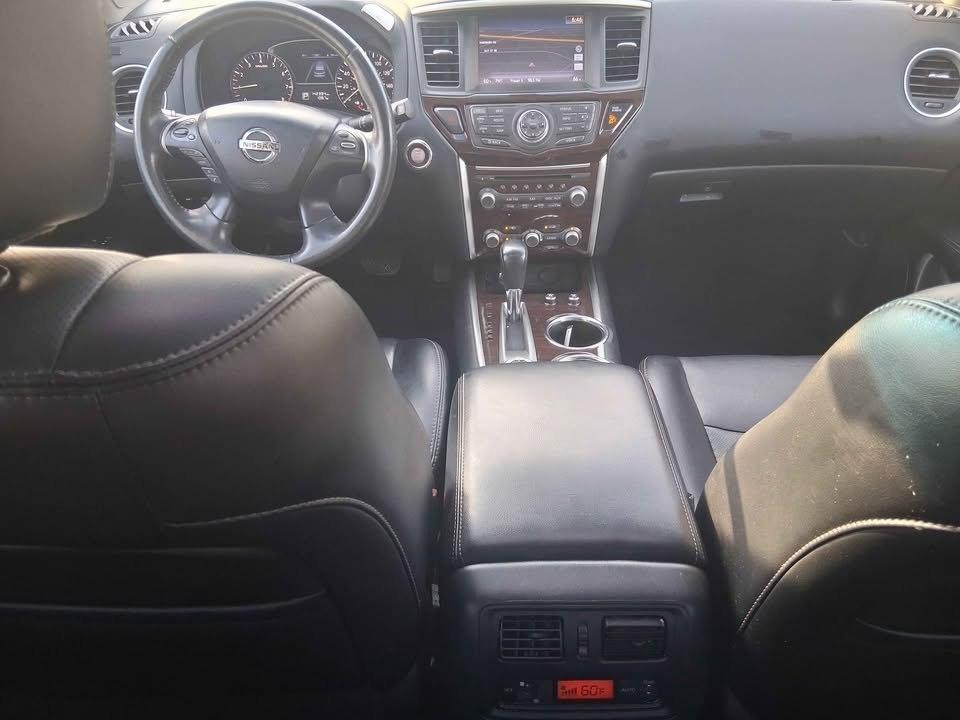 Nissan Pathfinder Platinum 2015