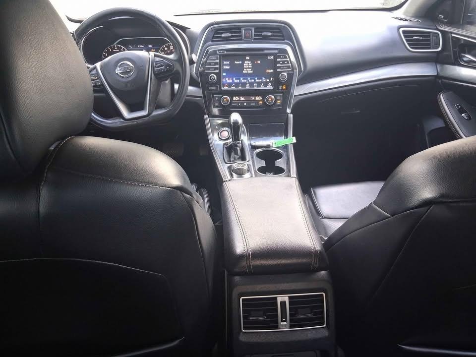 Nissan Maxima  2018