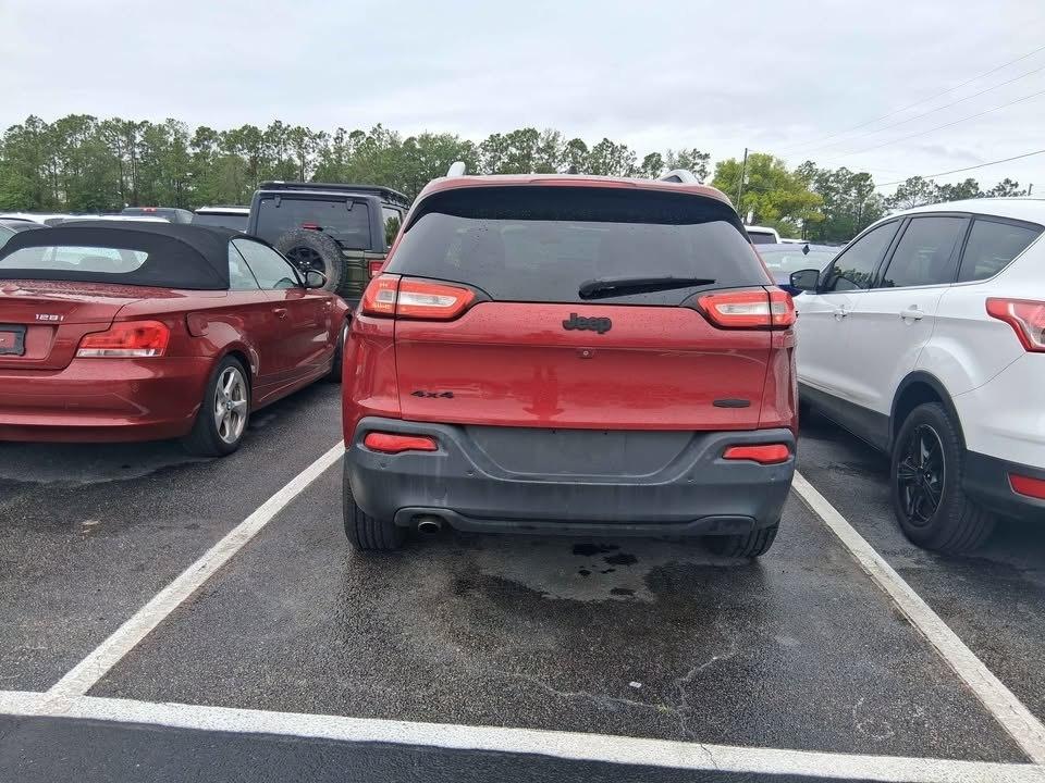 Jeep Cherokee Latitude 2016