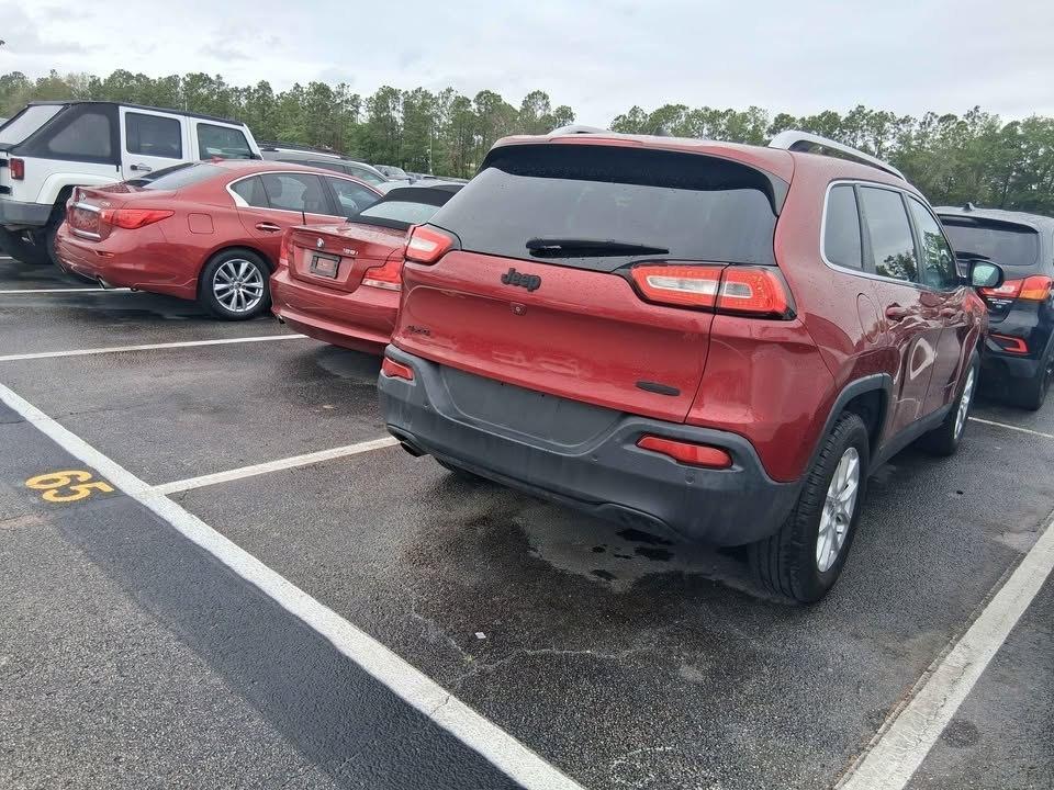 Jeep Cherokee Latitude 2016
