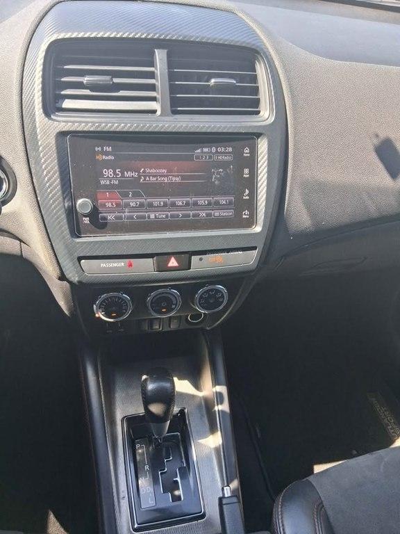 Mitsubishi Outlander Sport SE 2018