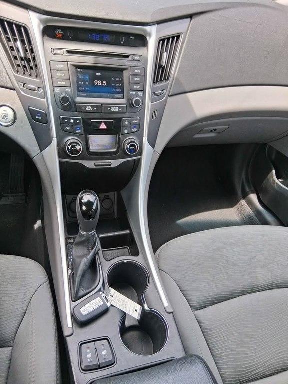 Hyundai Sonata Hybrid  2014