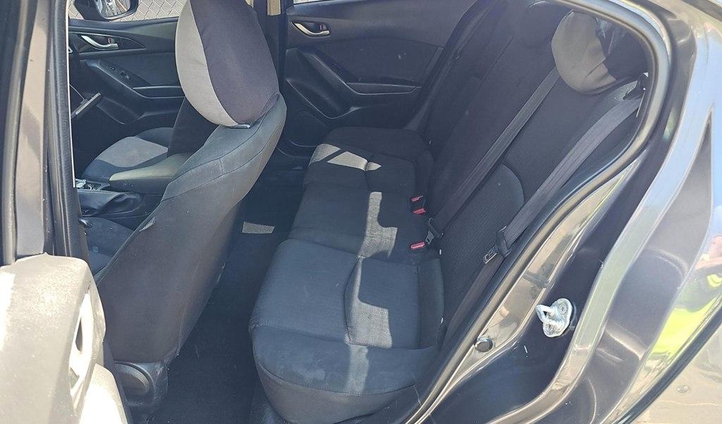 Mazda MAZDA3 i Sport 2016