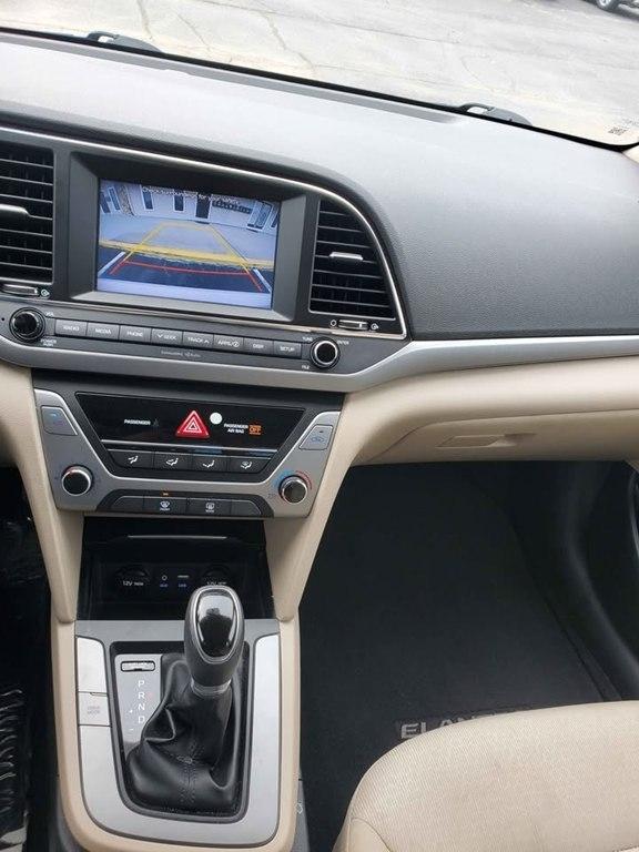 Hyundai Elantra SEL 2018