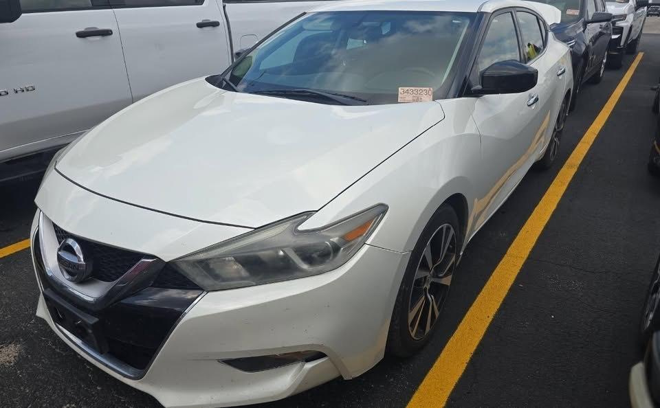 Nissan Maxima  2017