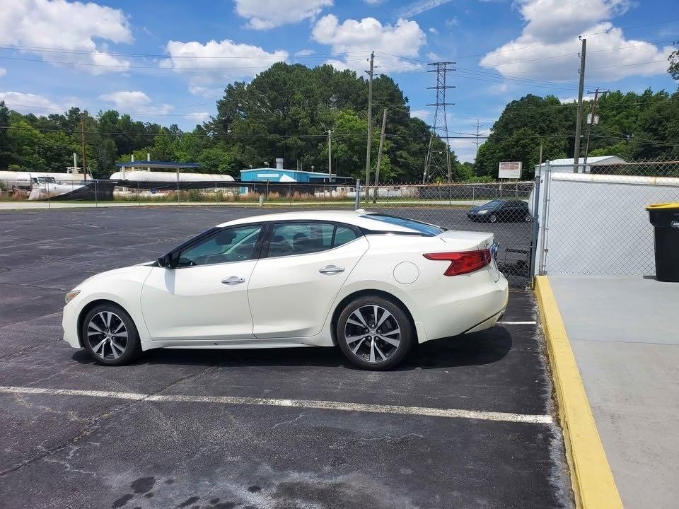 Nissan Maxima S 2017