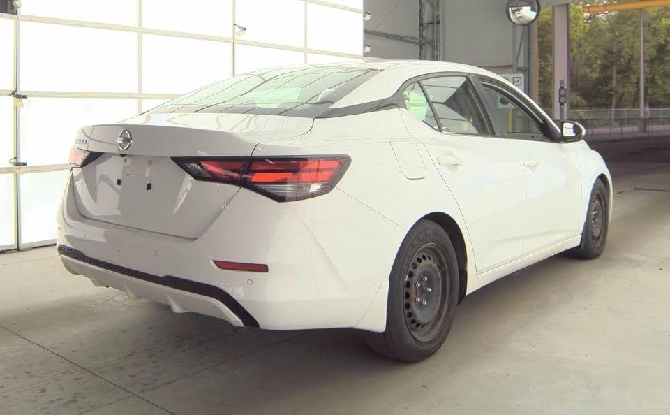Nissan Sentra  2020