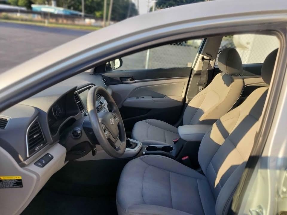 Hyundai Elantra SEL 2018