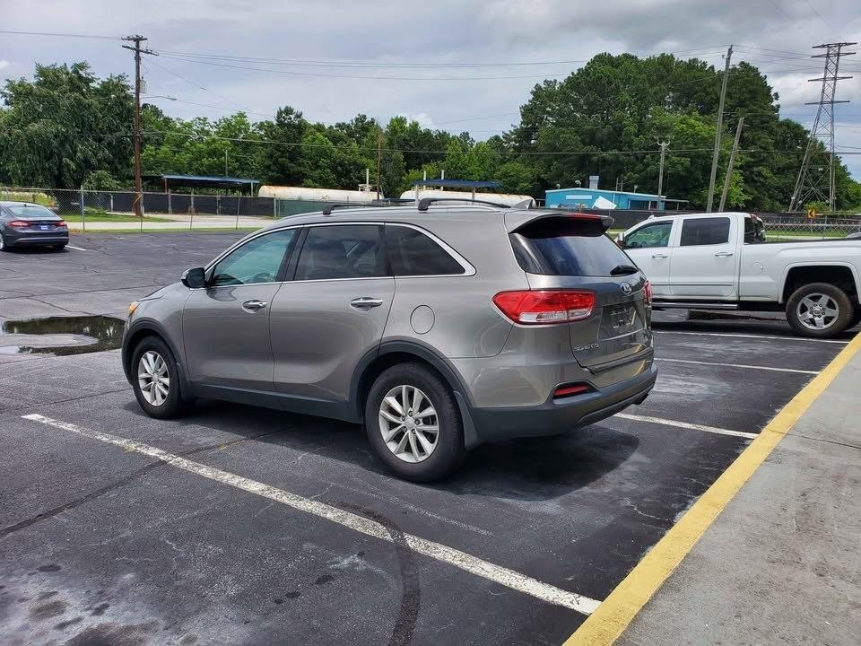 Kia Sorento LX V6 FWD 2017