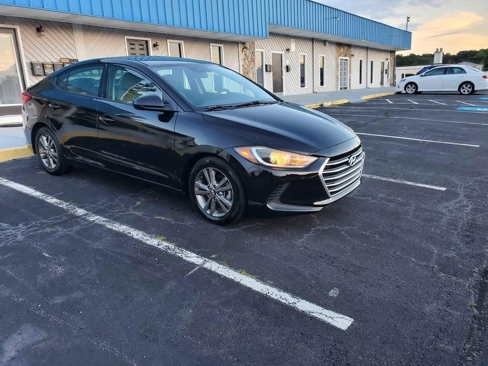 Hyundai Elantra SEL 2018