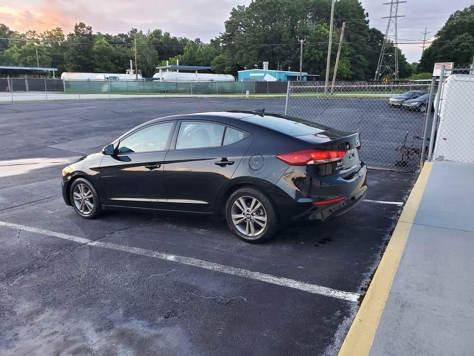 Hyundai Elantra SEL 2018