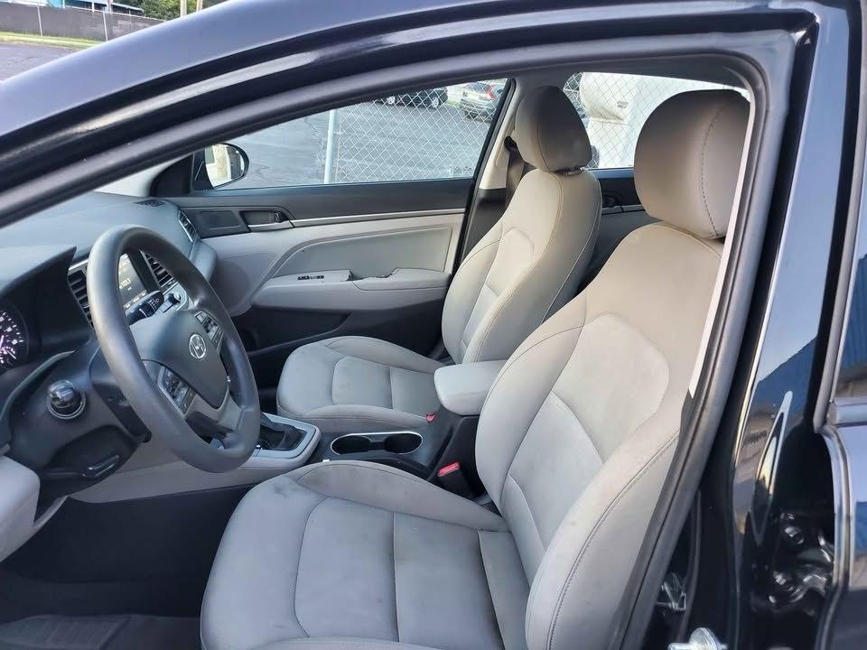 Hyundai Elantra SEL 2018