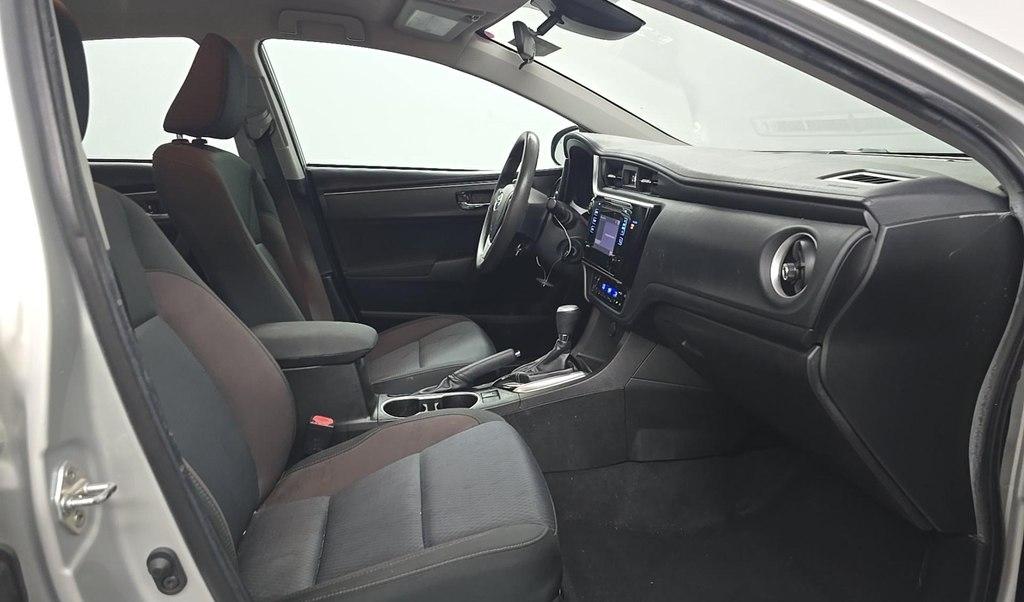 Toyota Corolla LE 2019
