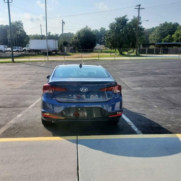 2020 Hyundai Elantra SEL - Photo 11