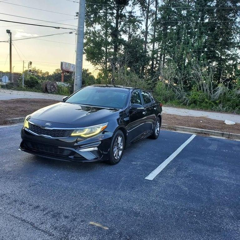 Kia Optima  2019