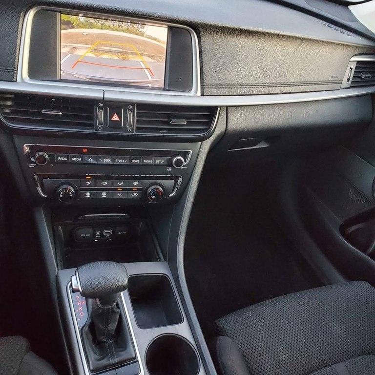 Kia Optima  2019