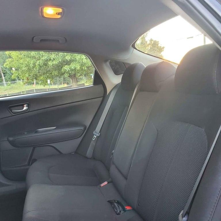 Kia Optima  2019