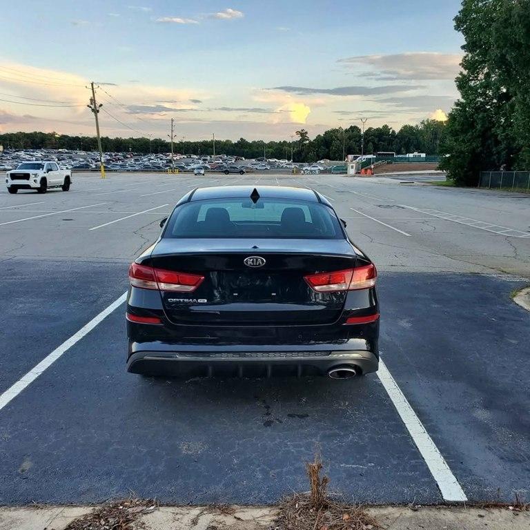 Kia Optima  2019