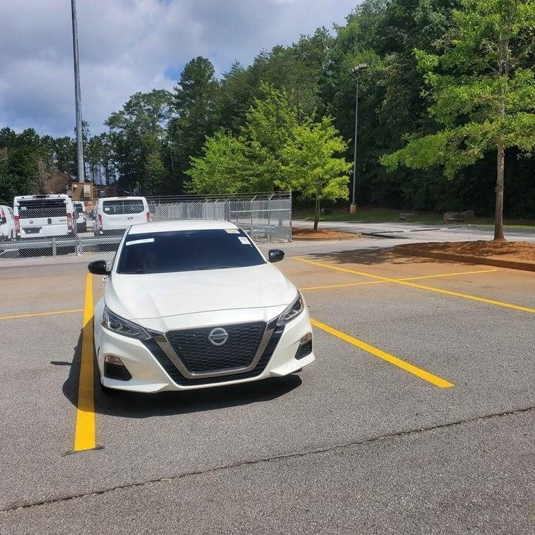 2020 Nissan Altima SR