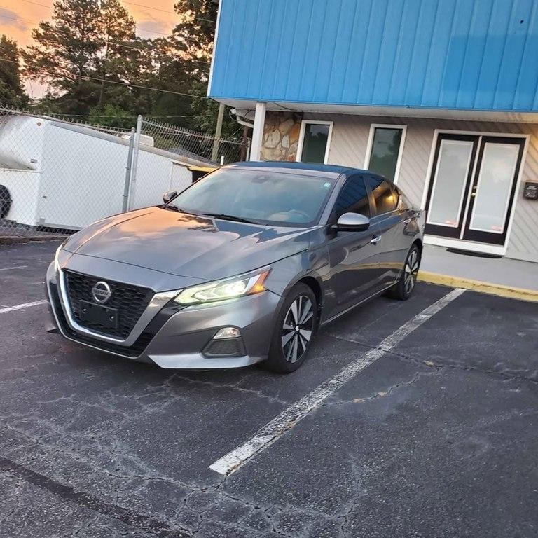 Nissan Altima SV 2021