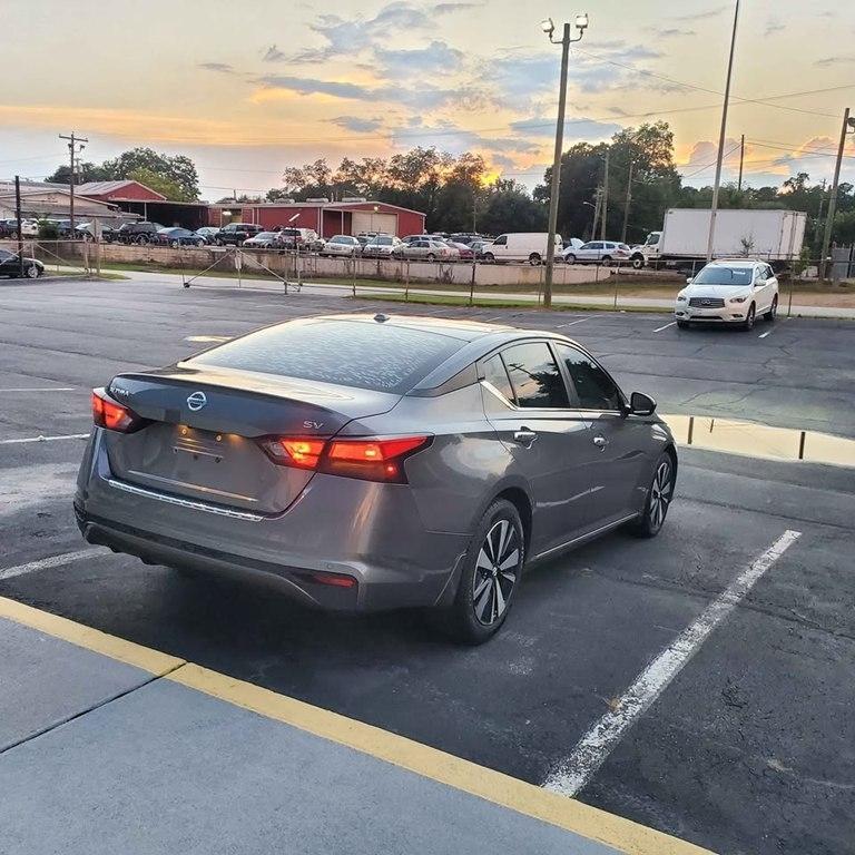 Nissan Altima SV 2021