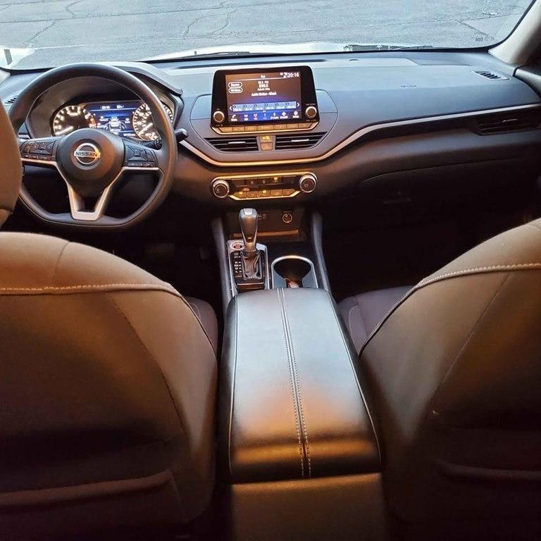 Nissan Altima SV 2021