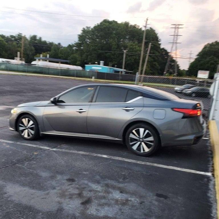 Nissan Altima SV 2021