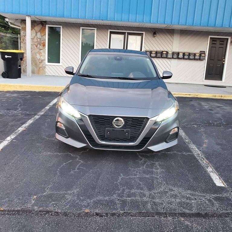 Nissan Altima SV 2021