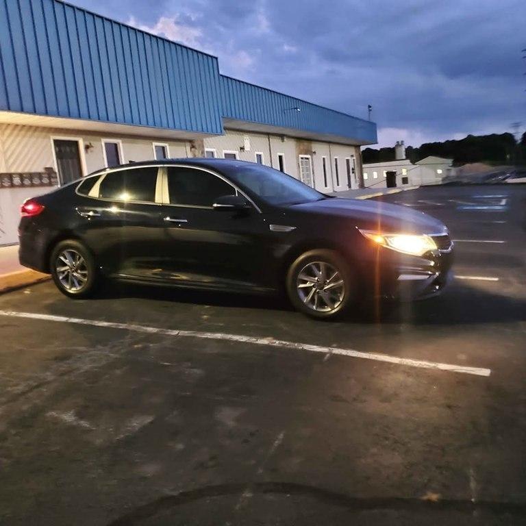  2019 Kia Optima LX FWD   