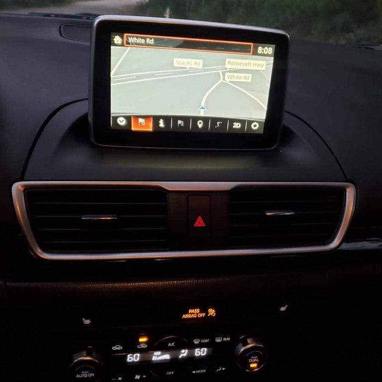 Mazda MAZDA3  2016