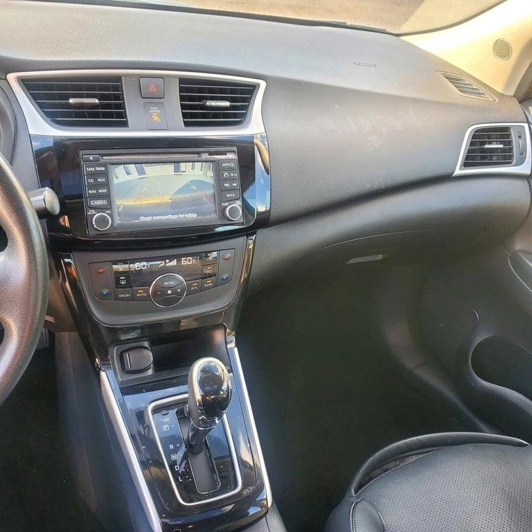Nissan Sentra  2016