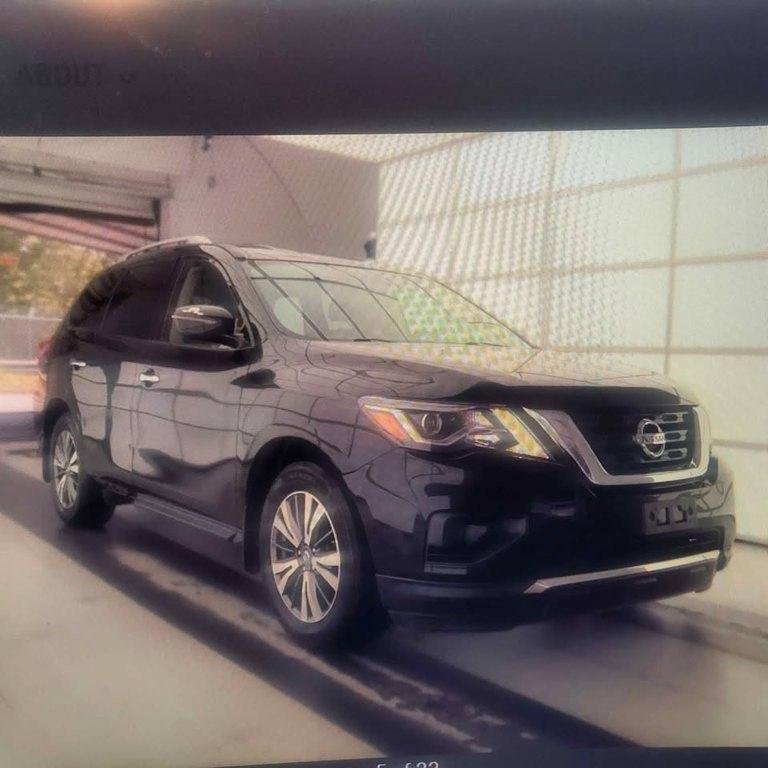 Nissan Pathfinder  2017