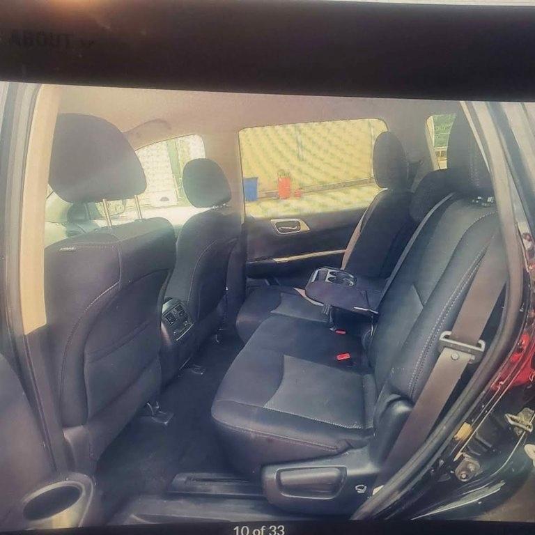Nissan Pathfinder  2017