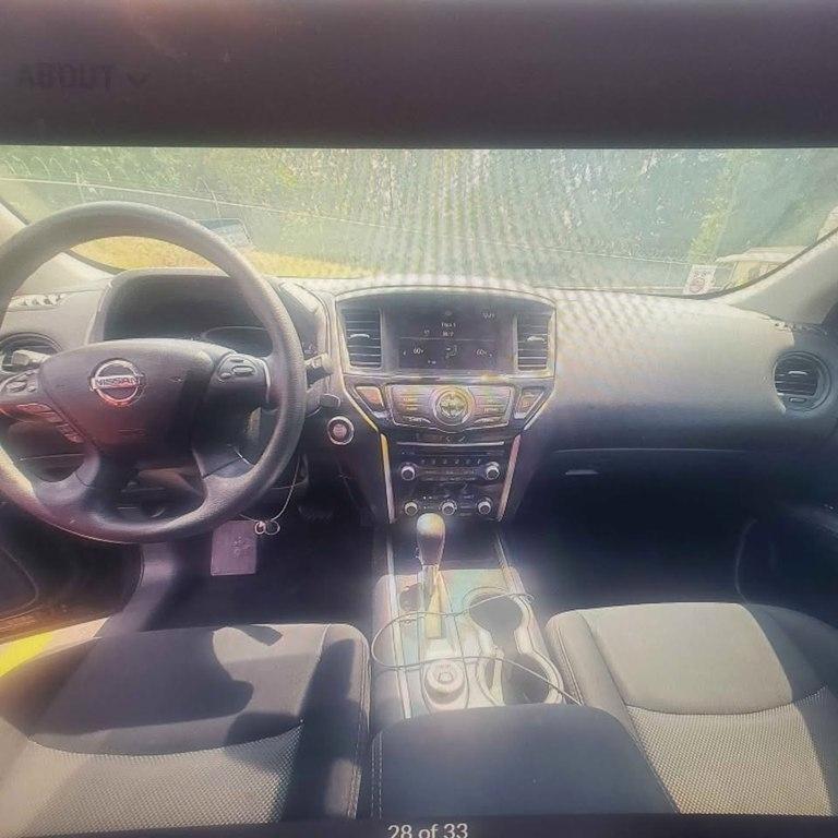 Nissan Pathfinder  2017