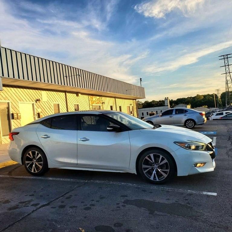 2016 Nissan Maxima
