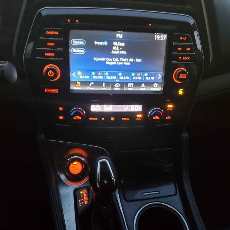 Nissan Maxima 3.5 SV 2017