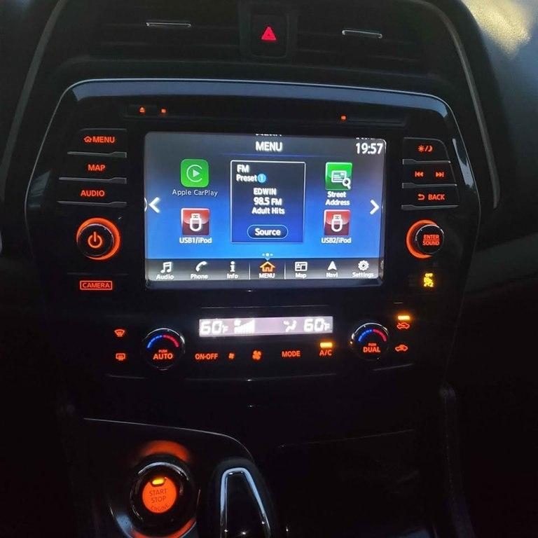 Nissan Maxima 3.5 SV 2017