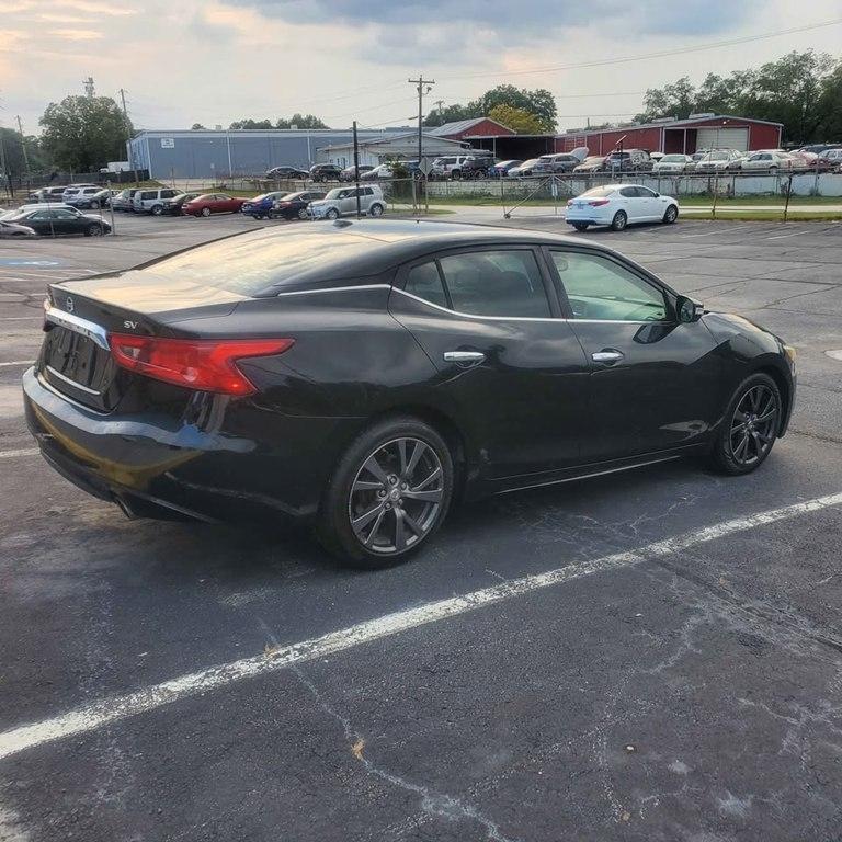 Nissan Maxima photo 12