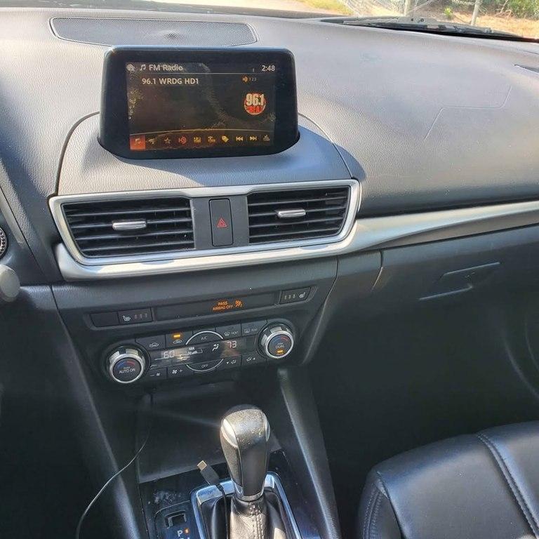 Mazda MAZDA3  2018