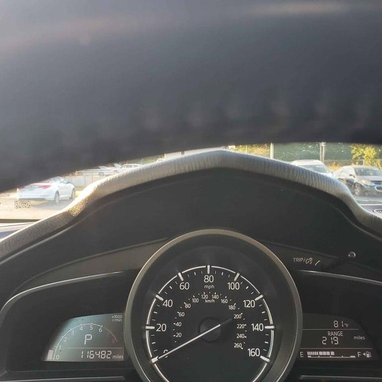 2018 Mazda Mazda3 Touring - Photo 2