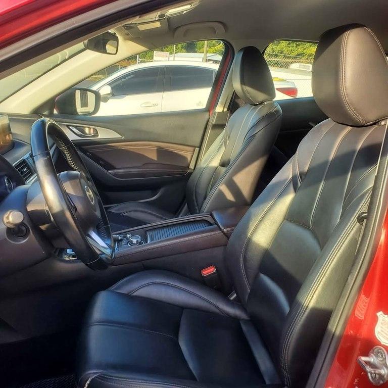 2018 Mazda Mazda3 Touring - Photo 4